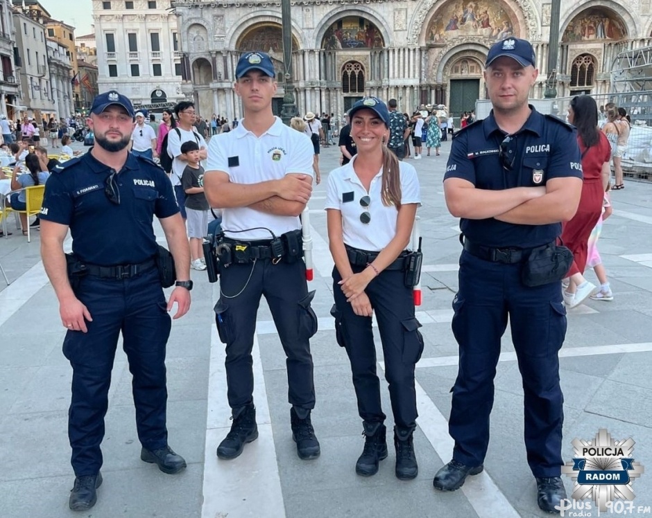 Policjant z Radomia patroluje ulice Wenecji