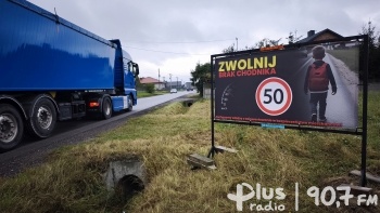 Pomorzany walczą o chodnik