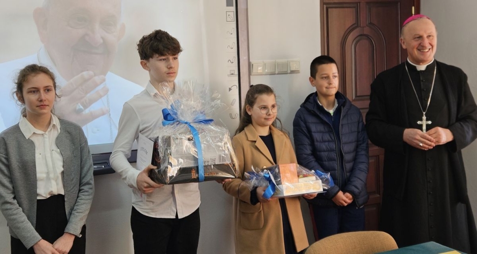 Multimedialnie o papieżu