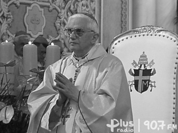 Biskup Marek Solarczyk zaprasza na Mszę za zmarłego papieża Benedykta XVI