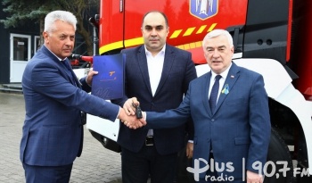 Przekazali nowy wóz dla strażaków z Kijowa