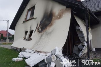 Potężny wybuch pieca zniszczył dom. Trwa zbiórka dla poszkodowanych