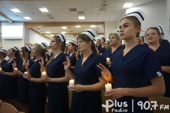 Odbyło się czepkowanie 37 nowych pielęgniarek