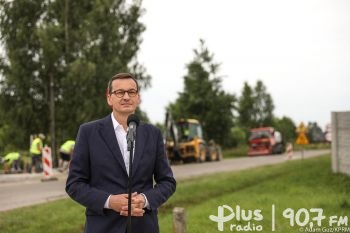 Morawiecki: Ponad 5 milionów złotych na drogi ziemi szydłowieckiej