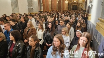 1,5 tys. maturzystów z diecezji radomskiej na Jasnej Górze