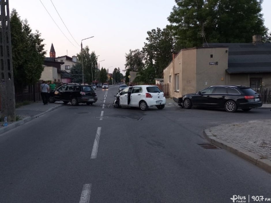 Zderzenie 3 samochodów przy ul. Polnej