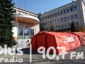 Namiot przed szpitalem w Opocznie