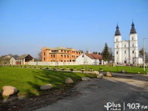 Paulini budują klasztor w Starej Błotnicy